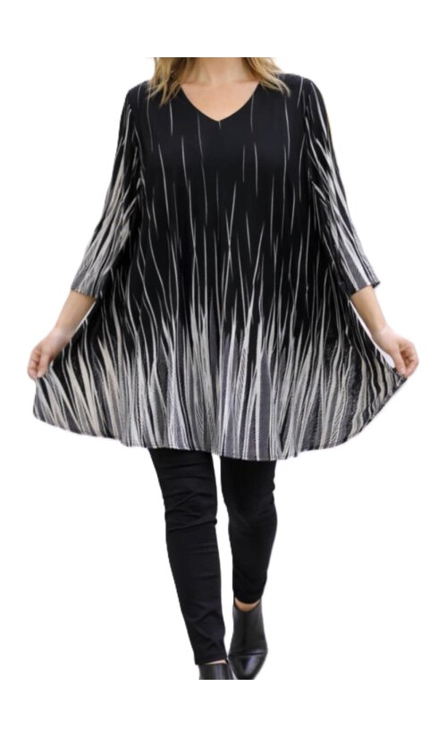 Alt laieneva lõikega tuunika